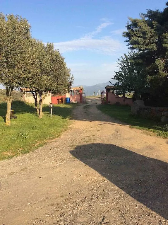 Penzion Turismo Rurale Cortes Arbus Venkovský dům